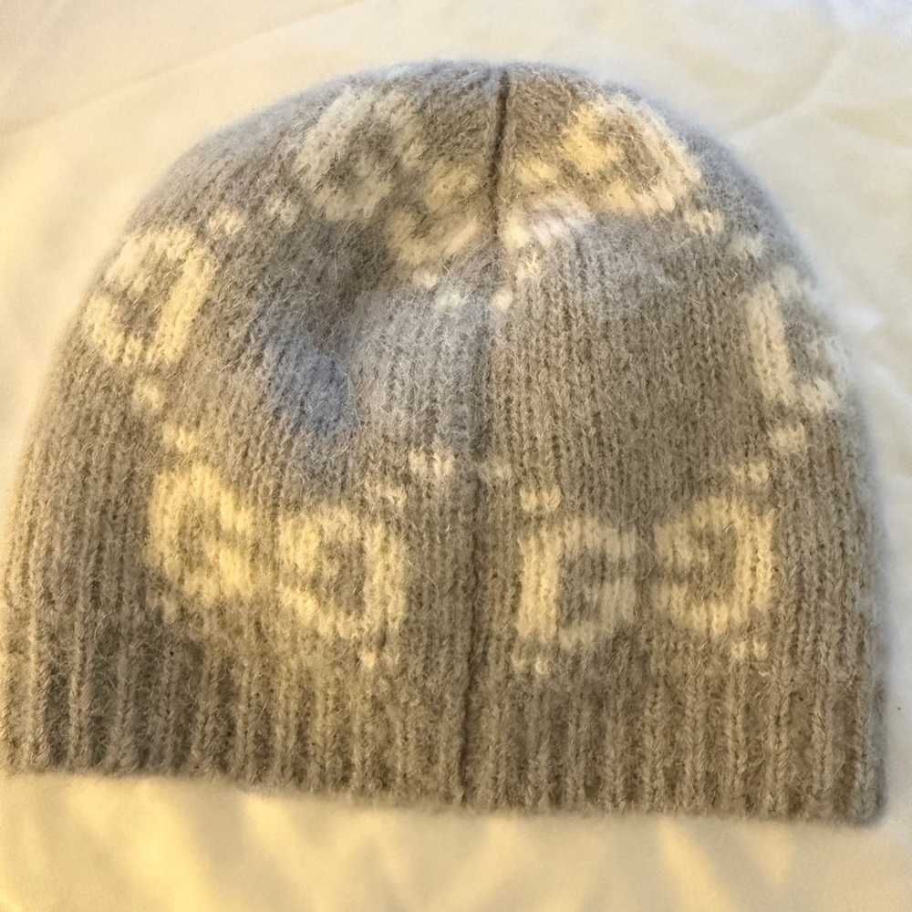 Gucci light gray  and white GG alpaca blend Beanie - Picture 5 of 5